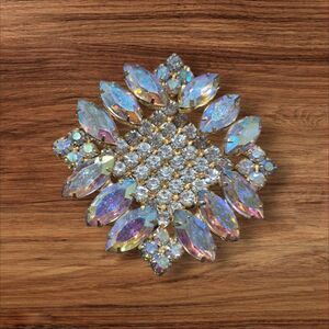 Vintage Aurora Borealis Brooch Pin Tiered Demensional  ~2.5"